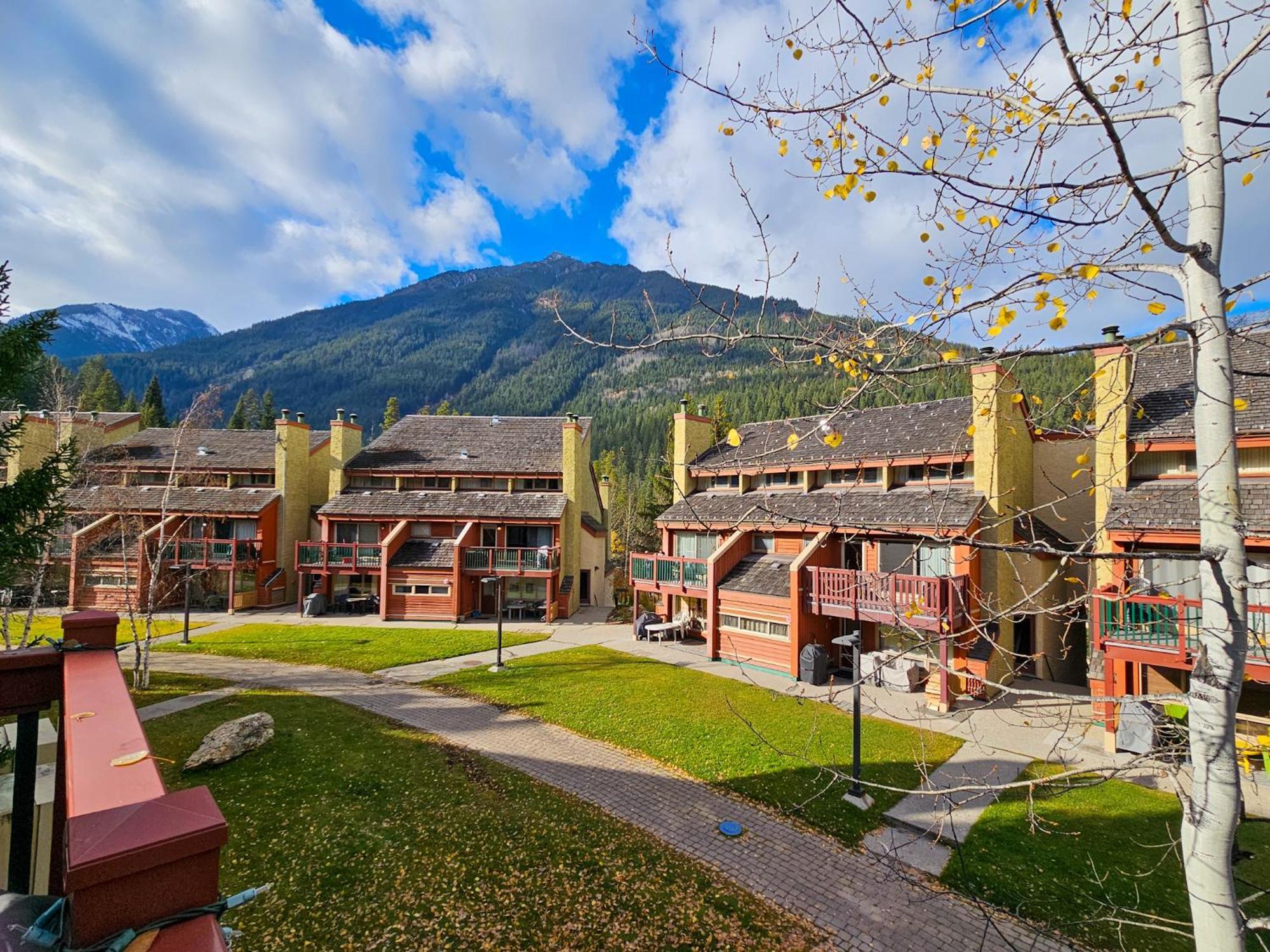 Horsethief Lodge By Stayin Panorama Luaran gambar