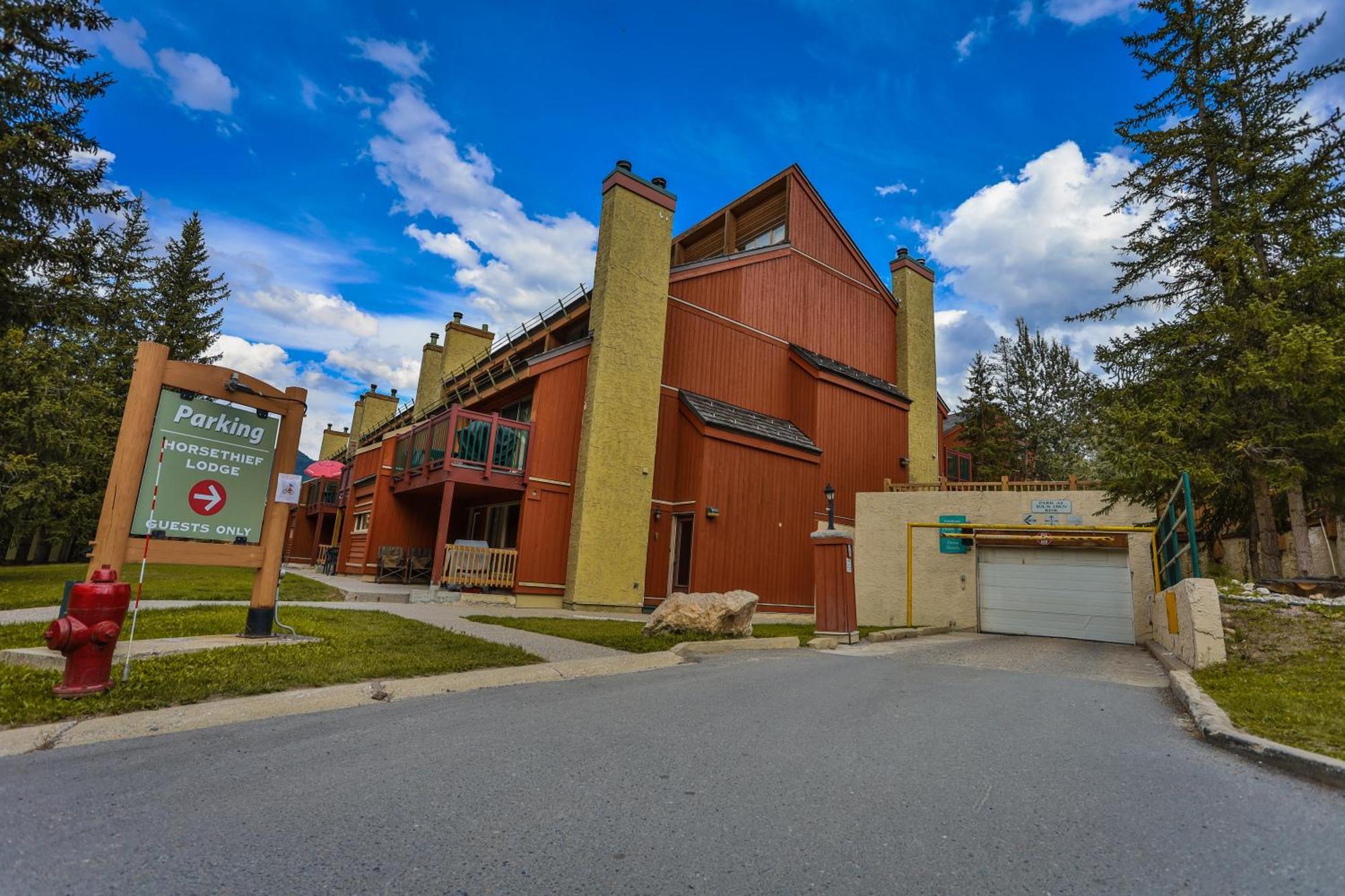 Horsethief Lodge By Stayin Panorama Luaran gambar