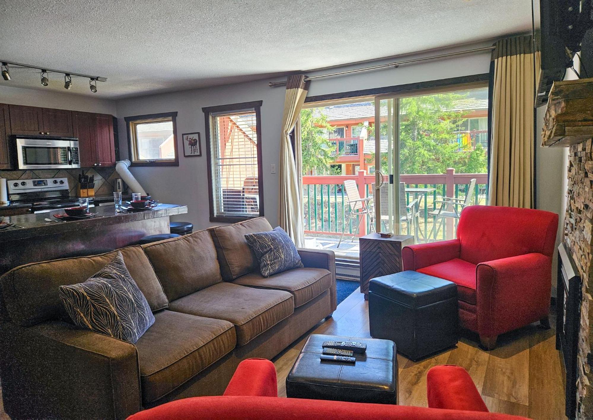 Horsethief Lodge By Stayin Panorama Bilik gambar